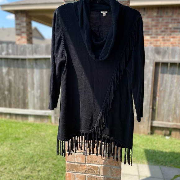 🌷 REBA Black Fringe Sweater LADIES SZ L Draped faux front cowl neck Preowned 🌷 - Picture 1 of 13